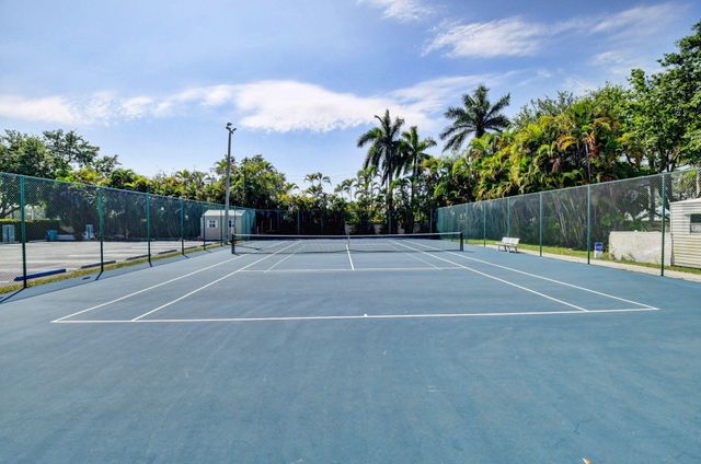 26 Sausalito Drive, Boynton Beach, FL 33436