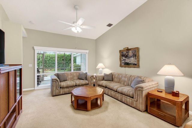 26 Sausalito Drive, Boynton Beach, FL 33436