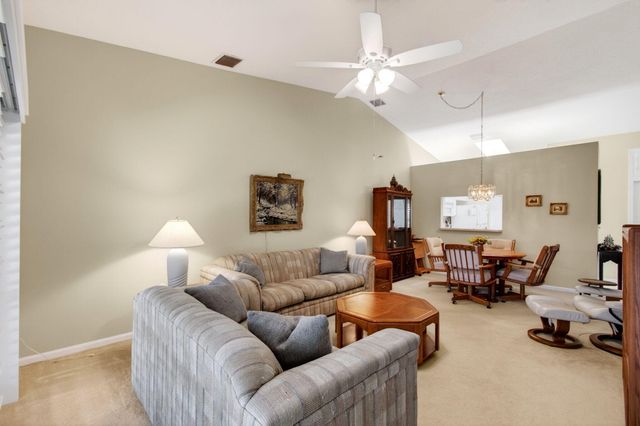 26 Sausalito Drive, Boynton Beach, FL 33436