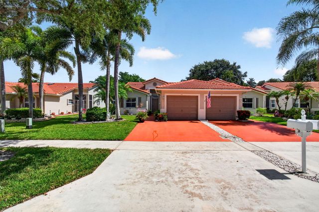 26 Sausalito Drive, Boynton Beach, FL 33436
