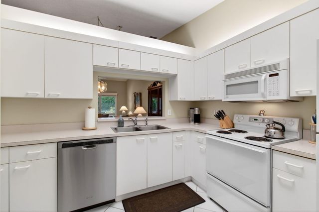 26 Sausalito Drive, Boynton Beach, FL 33436