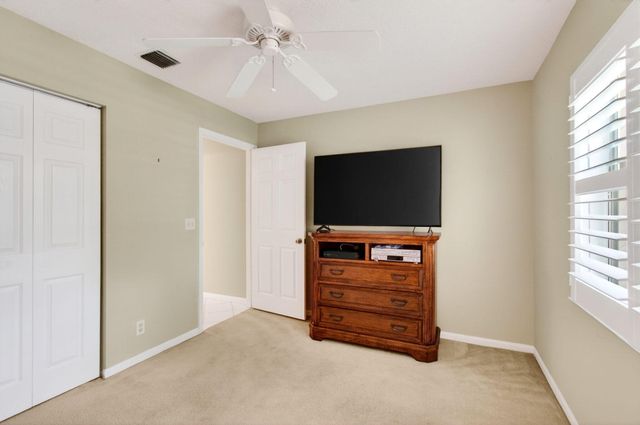 26 Sausalito Drive, Boynton Beach, FL 33436