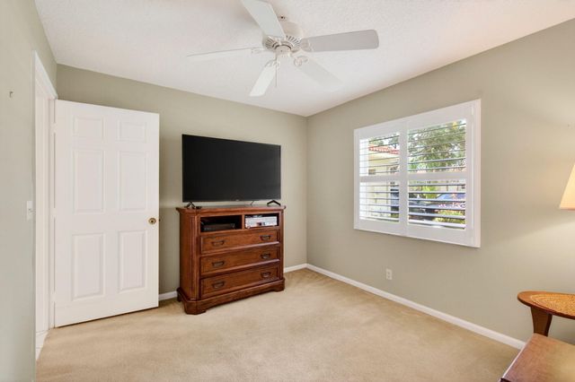 26 Sausalito Drive, Boynton Beach, FL 33436