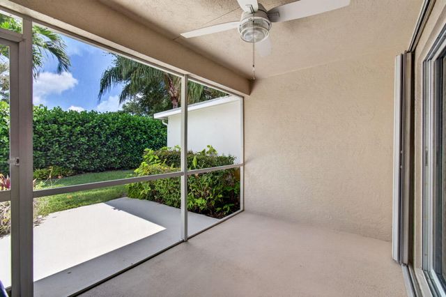 26 Sausalito Drive, Boynton Beach, FL 33436