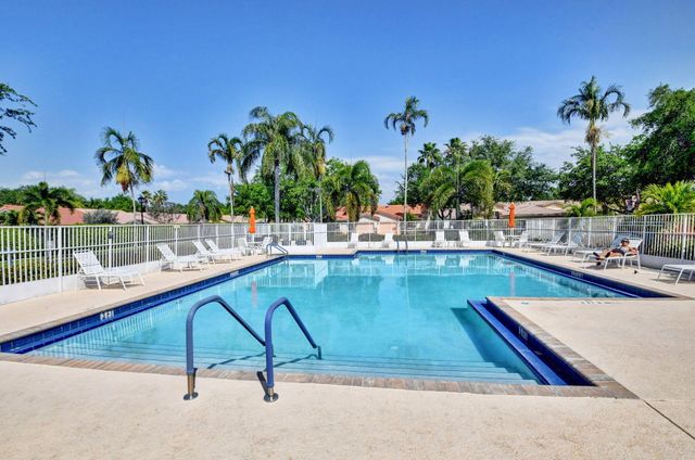 26 Sausalito Drive, Boynton Beach, FL 33436