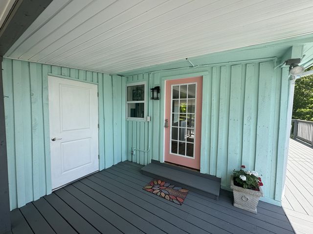 54 Lookout Ln, Waverly, TN 37185