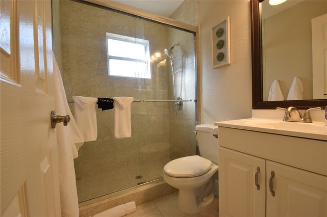 306 BAILEY LANE, Sarasota, FL 34237