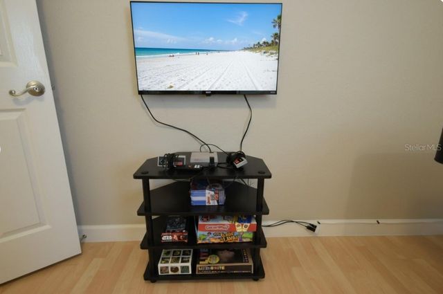 306 BAILEY LANE, Sarasota, FL 34237