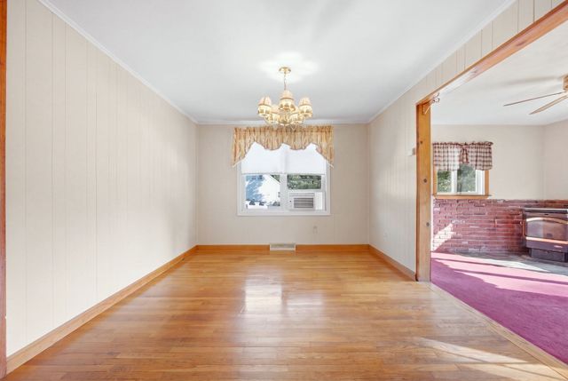 1259 Shawsheen St, Tewksbury, MA 01810