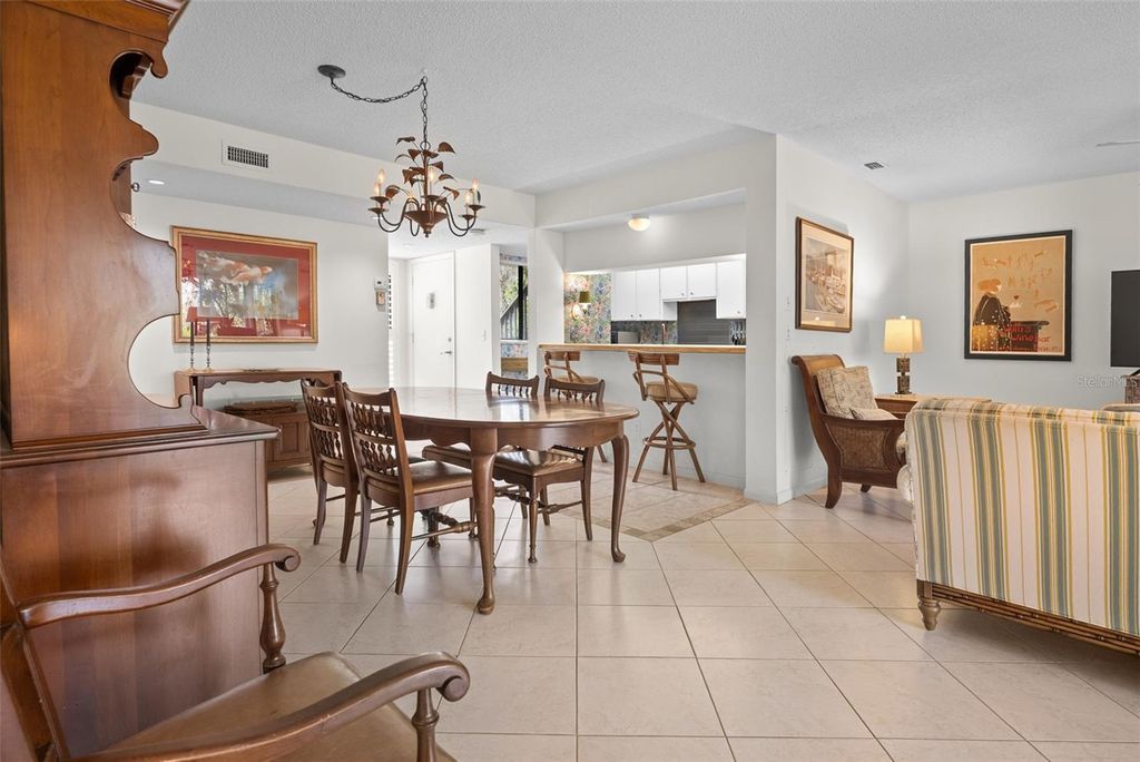 Image 13 of property listing at 1703 PELICAN COVE ROAD 356, Sarasota, FL 34231