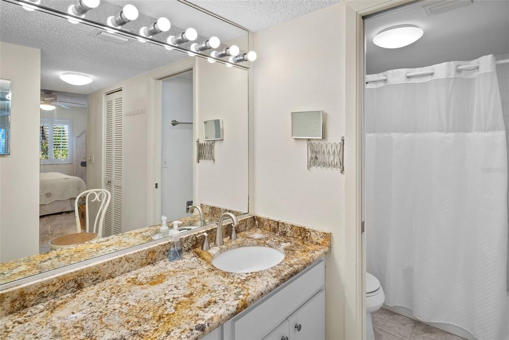 Image 23 of property listing at 1703 PELICAN COVE ROAD 356, Sarasota, FL 34231