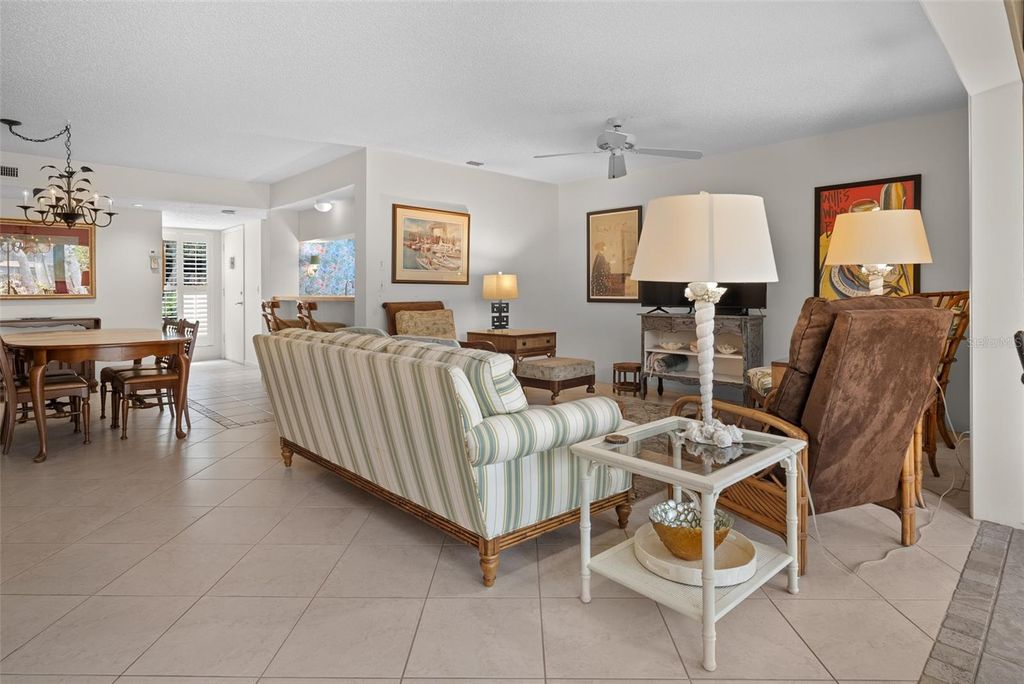 Image 25 of property listing at 1703 PELICAN COVE ROAD 356, Sarasota, FL 34231
