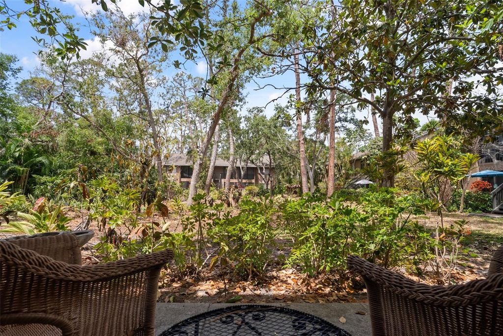 Image 33 of property listing at 1703 PELICAN COVE ROAD 356, Sarasota, FL 34231