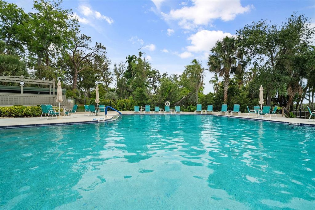 Image 39 of property listing at 1703 PELICAN COVE ROAD 356, Sarasota, FL 34231