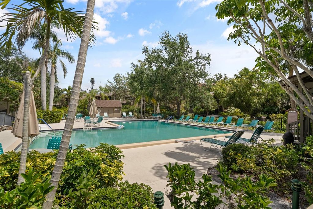 Image 49 of property listing at 1703 PELICAN COVE ROAD 356, Sarasota, FL 34231