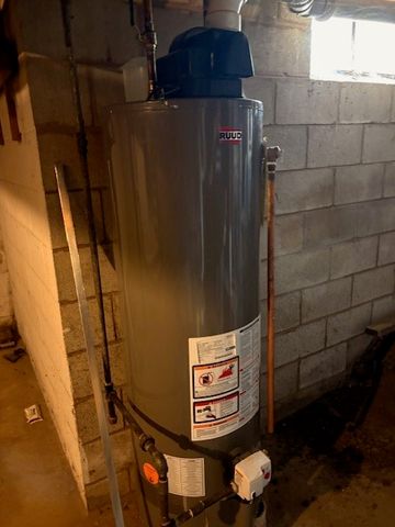 414 E 5th Street N, Newton, IA 50208