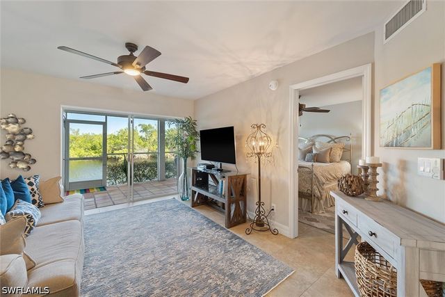 1375 Mainsail DR 1702, Naples, FL 34114