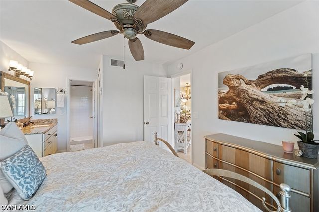 1375 Mainsail DR 1702, Naples, FL 34114