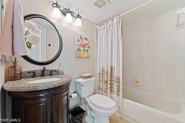 1375 Mainsail DR 1702, Naples, FL 34114