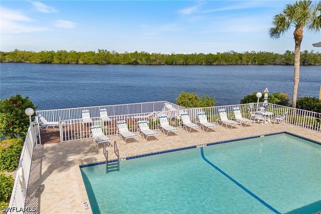 1375 Mainsail DR 1702, Naples, FL 34114