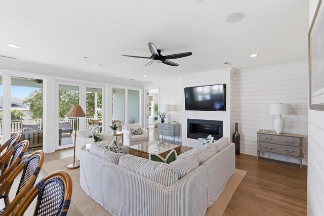 3705 Palm Boulevard, Isle Of Palms, SC 29451