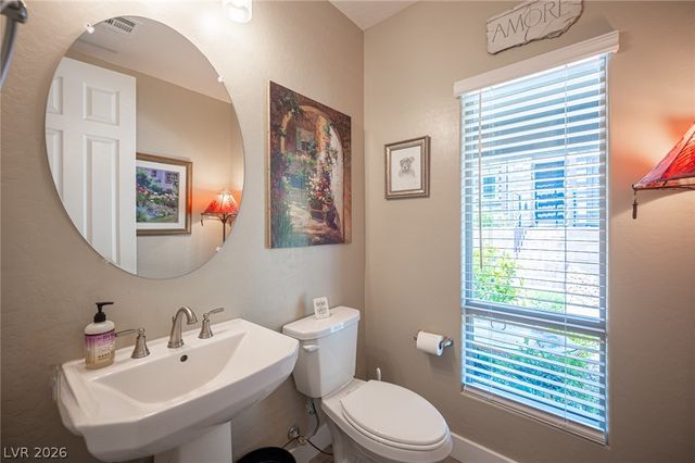 11692 Emerald Lake Avenue, Las Vegas, NV 89138