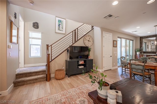 11692 Emerald Lake Avenue, Las Vegas, NV 89138