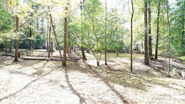 630 Hillbilly Heaven Road, Livingston, TX 77351