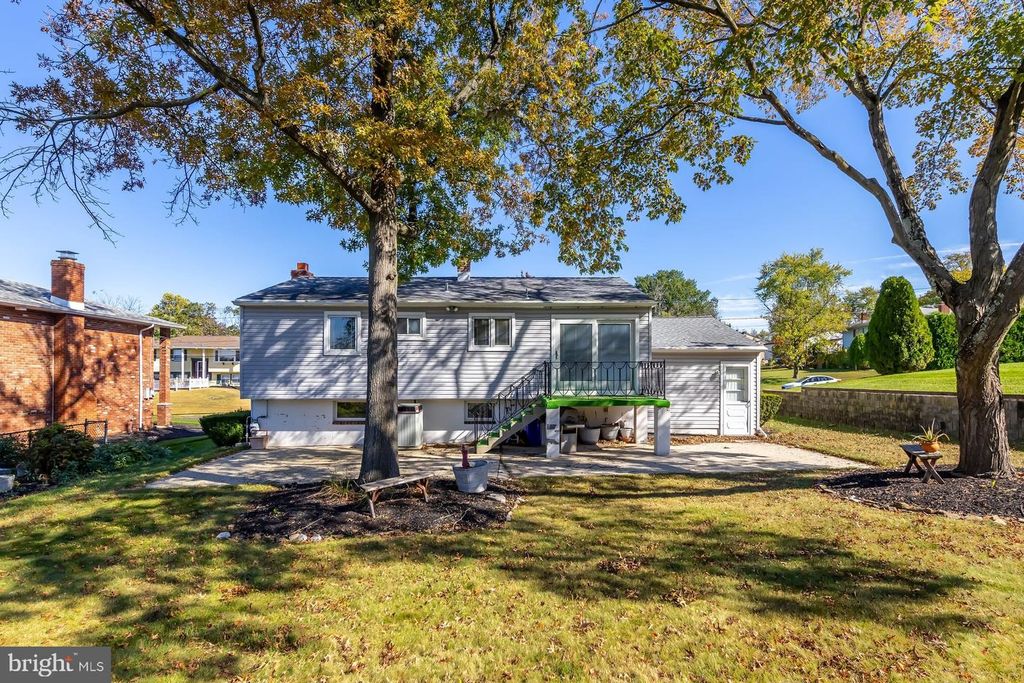 444 TEMPLE AVE, Woodbury Heights, NJ 08097