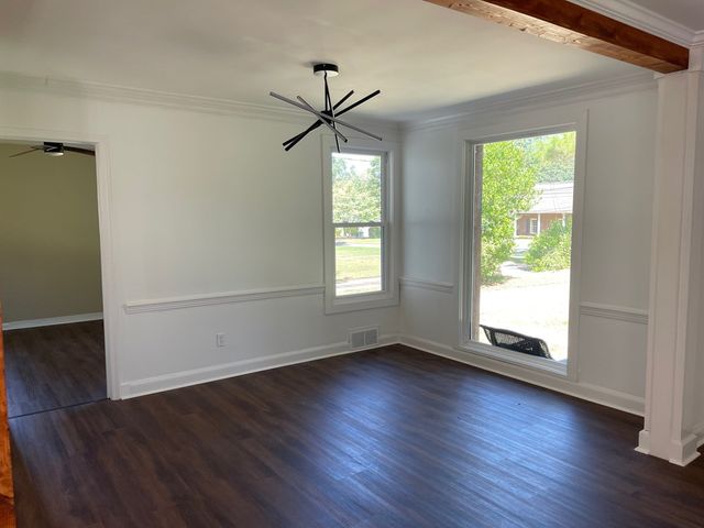 207 Kent Dr., Dothan, AL 36303