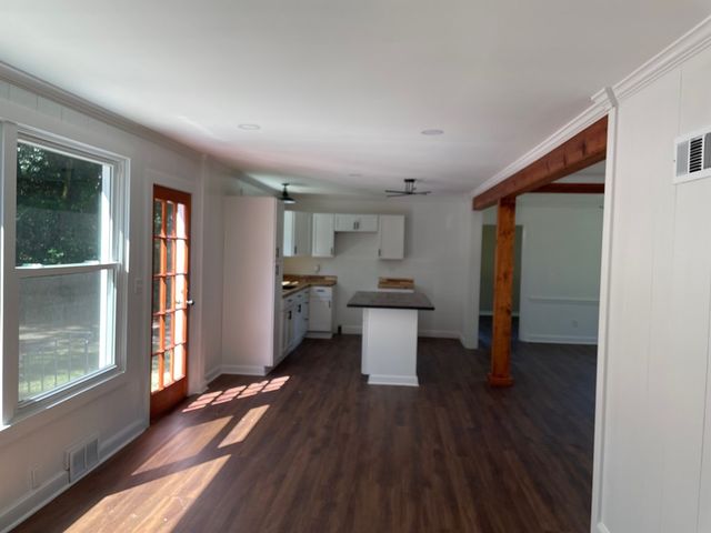 207 Kent Dr., Dothan, AL 36303