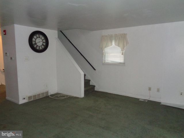 10908 KIRBY DR, Philadelphia, PA 19154