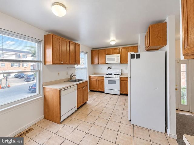 10908 KIRBY DR, Philadelphia, PA 19154