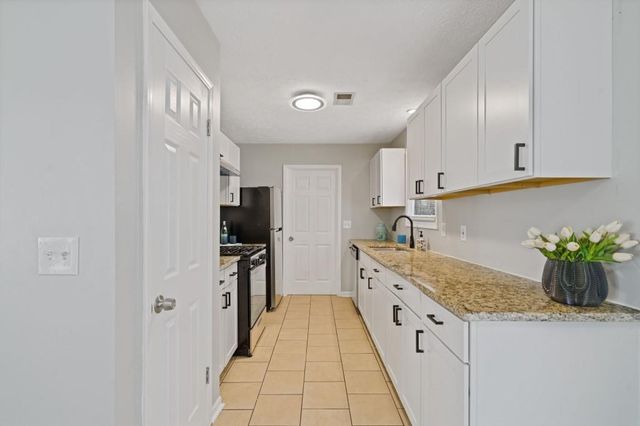 3400 Mustang Drive, Powder Springs, GA 30127