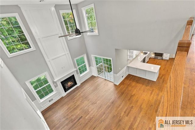 1 Montrose Avenue, Colonia, NJ 07067