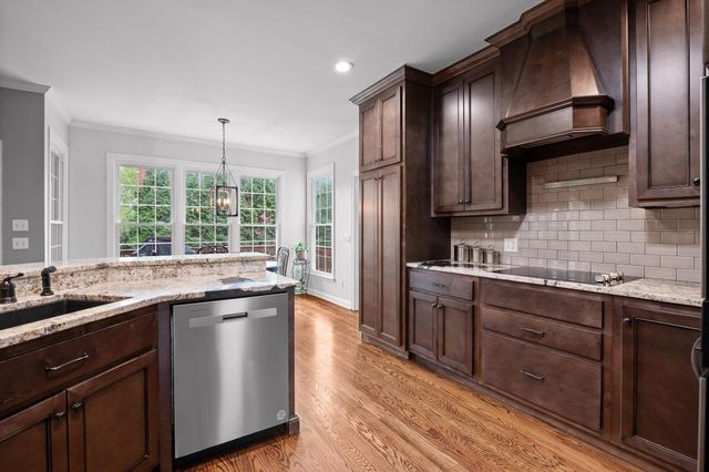 1412 Stornoway Lane, Hixson, TN 37343