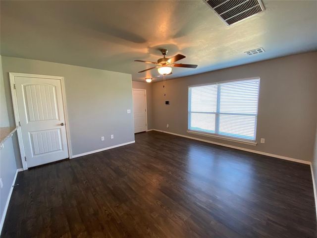 491 Washington Avenue, Piedmont, OK 73078