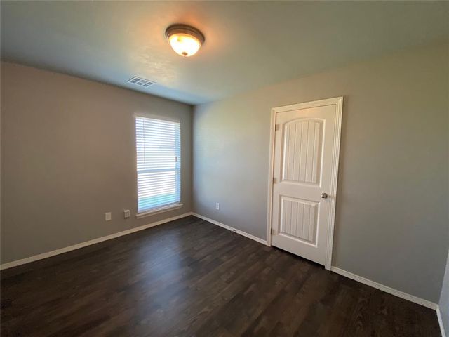 491 Washington Avenue, Piedmont, OK 73078