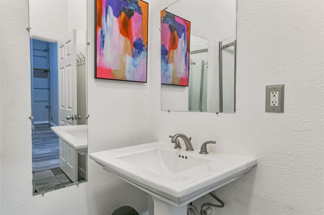 1820 Market Street 1, Galveston, TX 77550