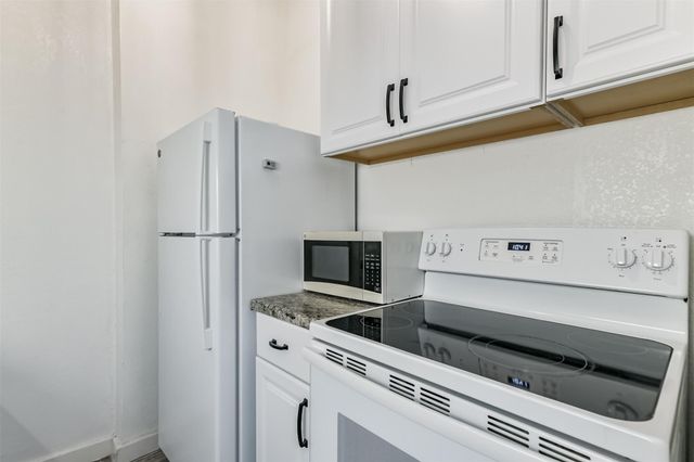 1820 Market Street 1, Galveston, TX 77550