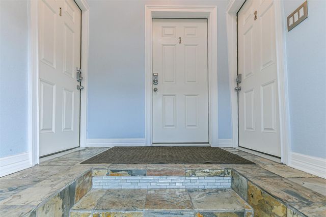 1820 Market Street 1, Galveston, TX 77550