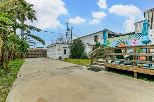 1820 Market Street 1, Galveston, TX 77550