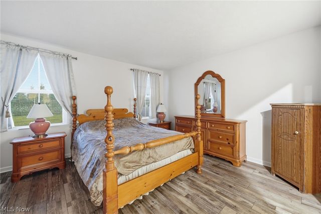 2664 Himelrigh Boulevard, Barberton, OH 44203