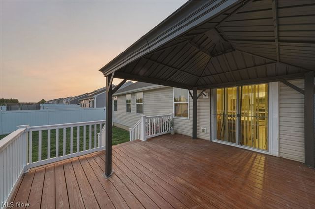 2664 Himelrigh Boulevard, Barberton, OH 44203