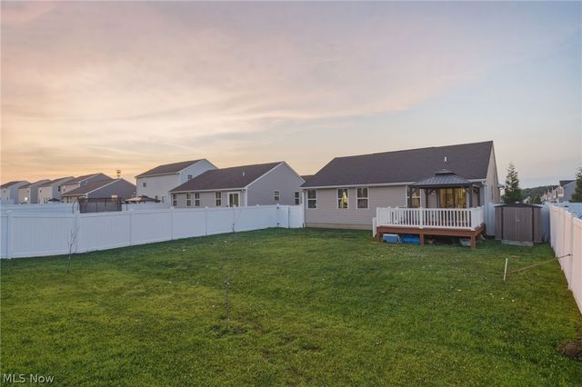 2664 Himelrigh Boulevard, Barberton, OH 44203