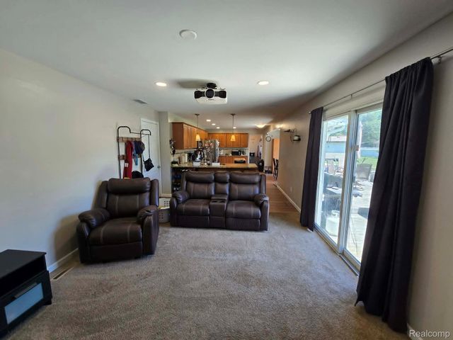 5279 Robinwood Drive, Clyde Township, MI 48049