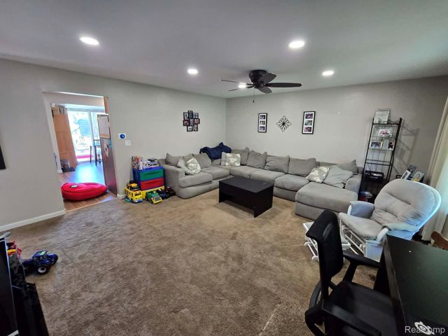 5279 Robinwood Drive, Clyde Township, MI 48049