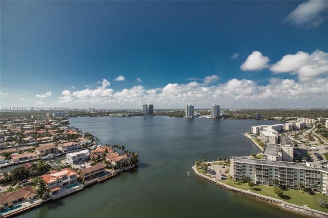 1000 W Island Boulevard 1812, Aventura, FL 33160