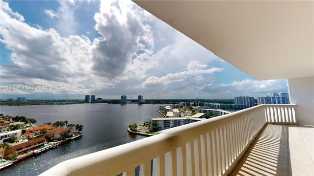 1000 W Island Boulevard 1812, Aventura, FL 33160