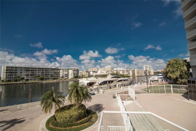 1000 W Island Boulevard 1812, Aventura, FL 33160
